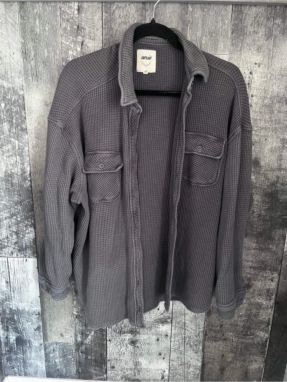 aerie Gray Waffle Knit Button-Down size small